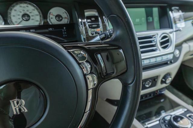 2016 Rolls-Royce Wraith Base
