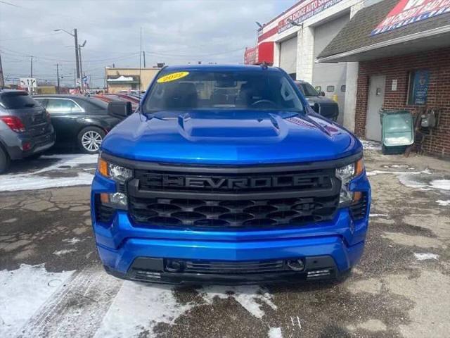 2022 Chevrolet Silverado 1500 4WD Crew Cab Short Bed Custom