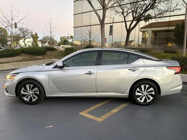 2022 Nissan Altima S FWD