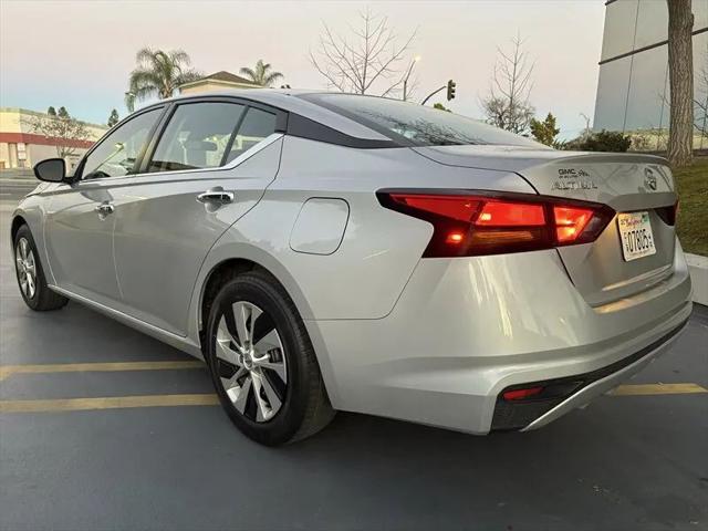 2022 Nissan Altima S FWD