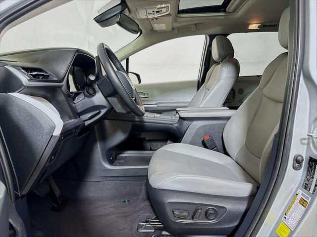 2025 Toyota Sienna XLE