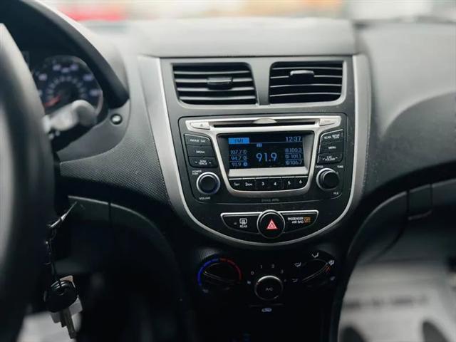 2017 Hyundai Accent SE