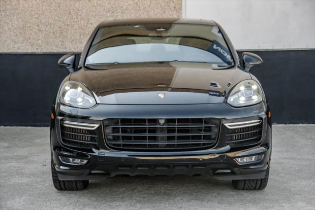 2018 Porsche Cayenne GTS