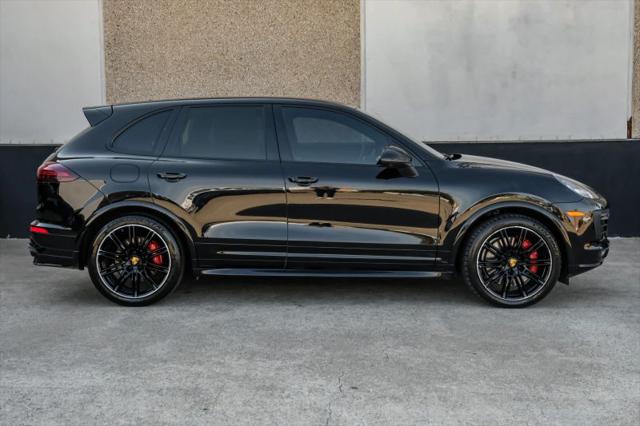 2018 Porsche Cayenne GTS