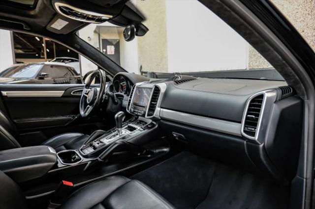 2018 Porsche Cayenne GTS