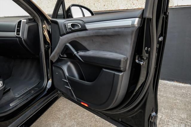 2018 Porsche Cayenne GTS