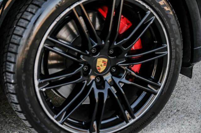 2018 Porsche Cayenne GTS