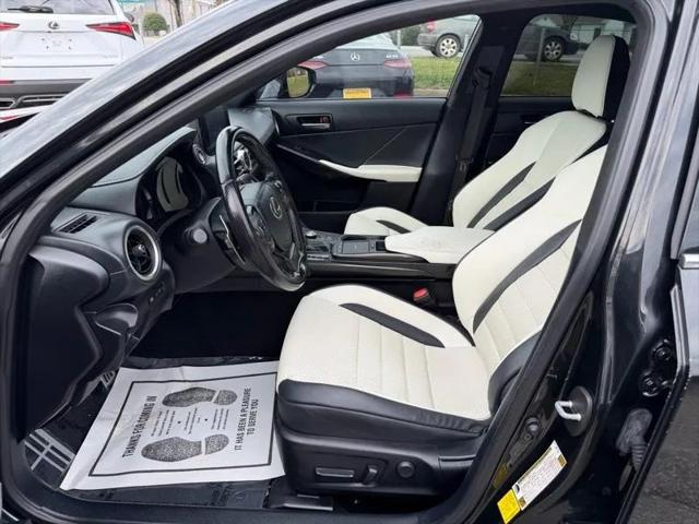 2022 Lexus IS 350 F SPORT