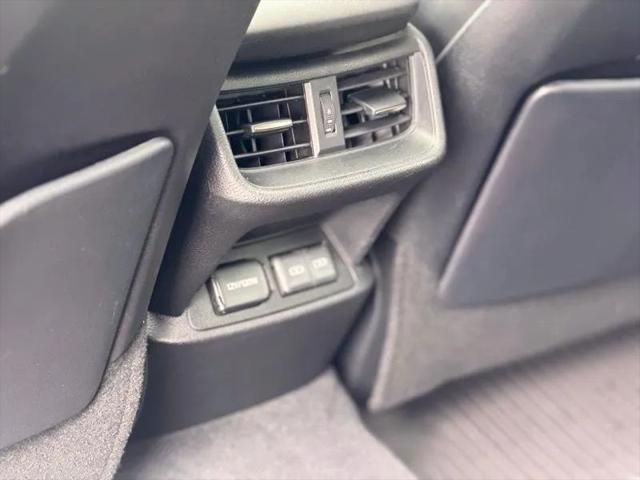2023 Lexus ES 350 F SPORT Handling