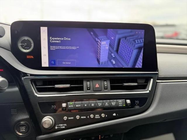 2023 Lexus ES 350 F SPORT Handling