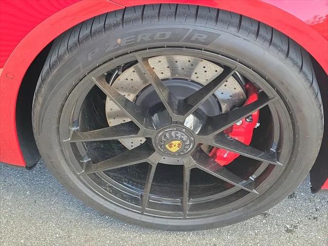 2025 Porsche 911 Targa 4 GTS