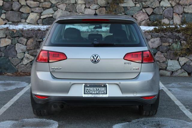 2016 Volkswagen Golf TSI SE 4-Door