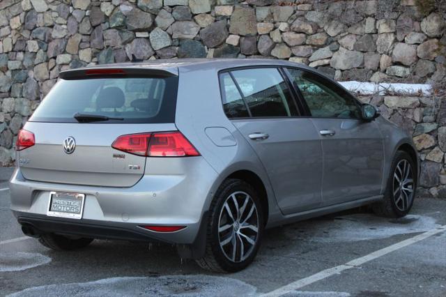 2016 Volkswagen Golf TSI SE 4-Door