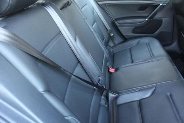 2016 Volkswagen Golf TSI SE 4-Door