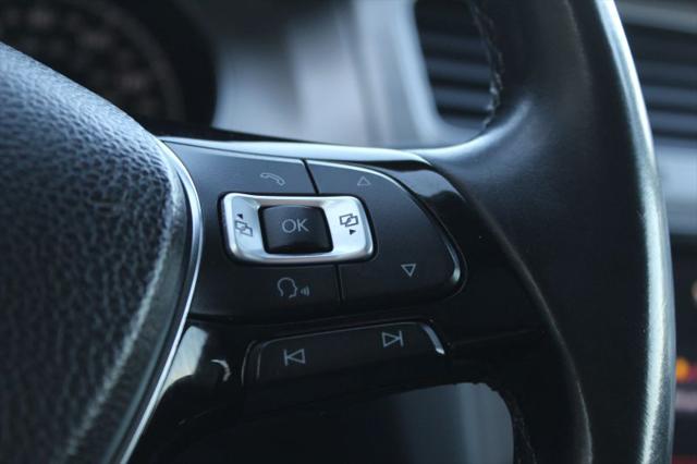 2016 Volkswagen Golf TSI SE 4-Door