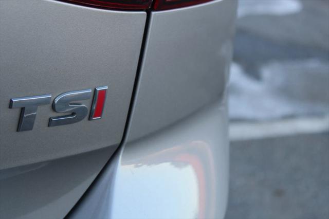 2016 Volkswagen Golf TSI SE 4-Door