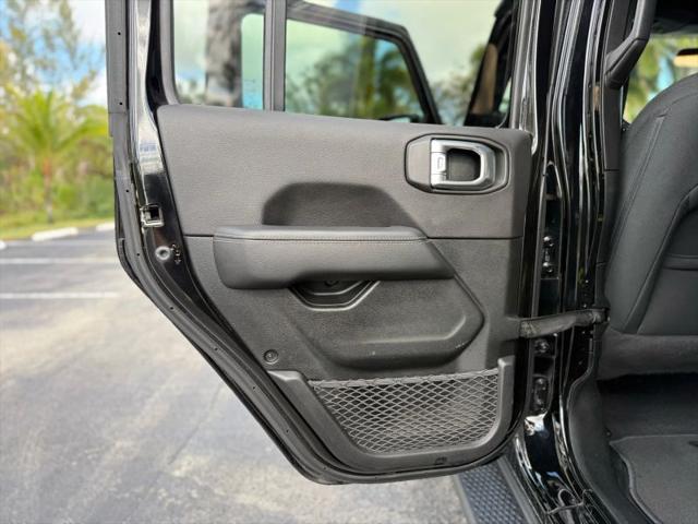 2021 Jeep Wrangler Sahara 4x4