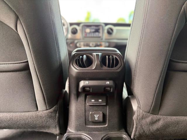 2021 Jeep Wrangler Sahara 4x4