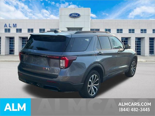 2025 Ford Explorer ST-Line
