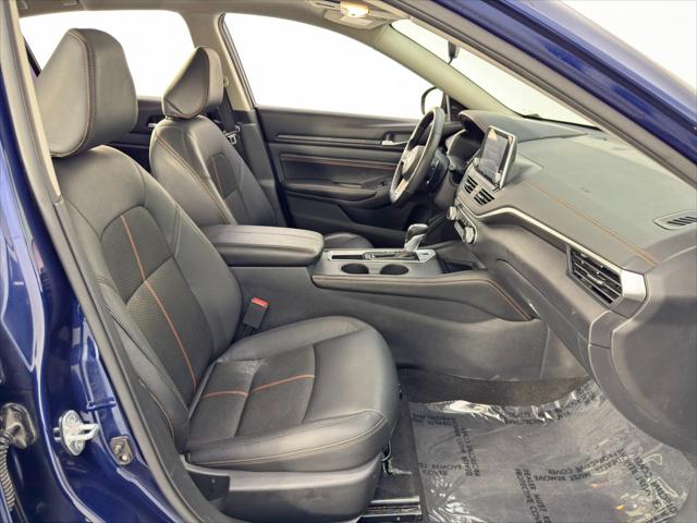 2021 Nissan Altima SR FWD