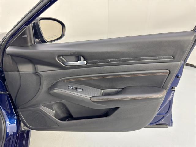 2021 Nissan Altima SR FWD
