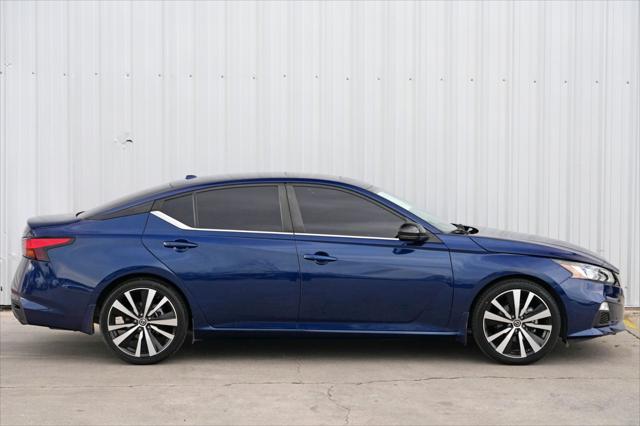 2021 Nissan Altima SR FWD