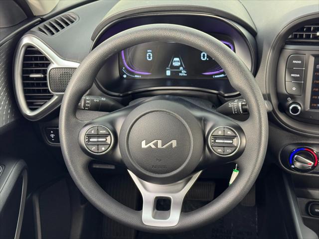 2024 Kia Soul LX