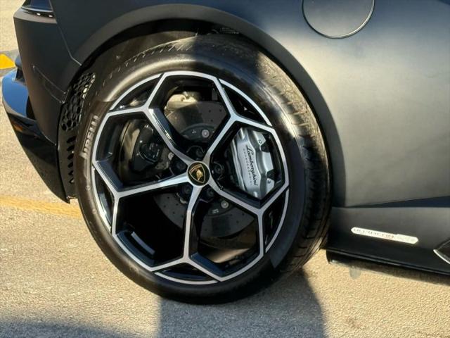 2024 Lamborghini Huracan Evo Spyder