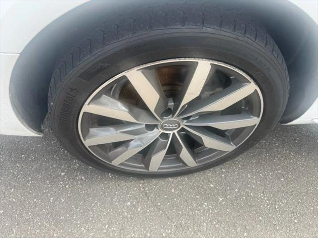 2020 Audi A4 Premium 40 TFSI Front-Wheel Drive S tronic