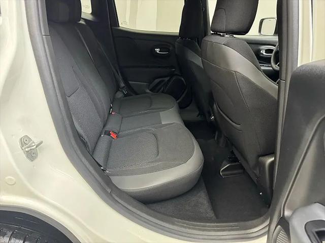 2022 Jeep Renegade Altitude 4x4