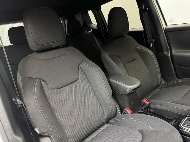 2022 Jeep Renegade Altitude 4x4