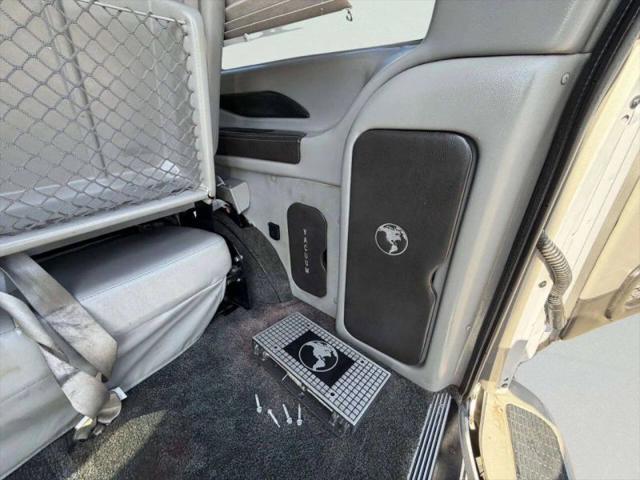 2021 Chevrolet Express Passenger RWD 2500 Regular Wheelbase LS
