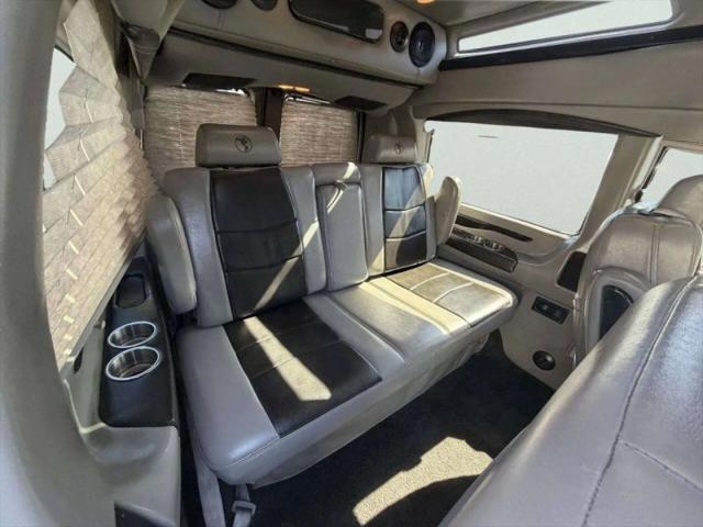2021 Chevrolet Express Passenger RWD 2500 Regular Wheelbase LS
