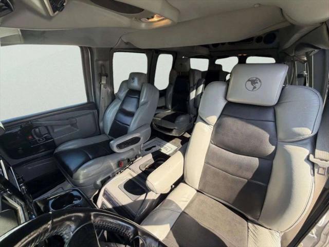2021 Chevrolet Express Passenger RWD 2500 Regular Wheelbase LS