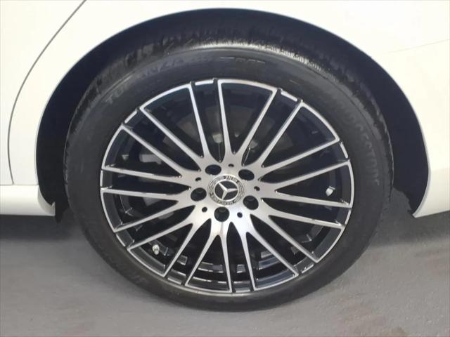 2026 Mercedes-Benz C-CLASS C 300 C 300