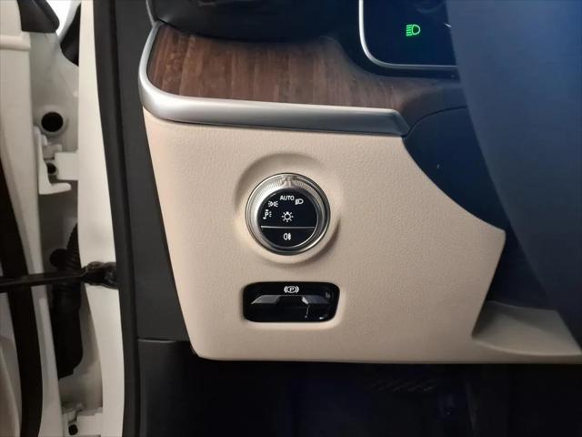2026 Mercedes-Benz C-CLASS C 300 C 300