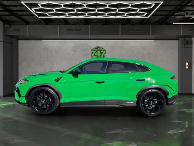 2024 Lamborghini Urus Performante