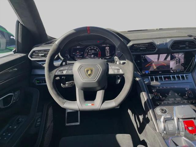 2024 Lamborghini Urus Performante