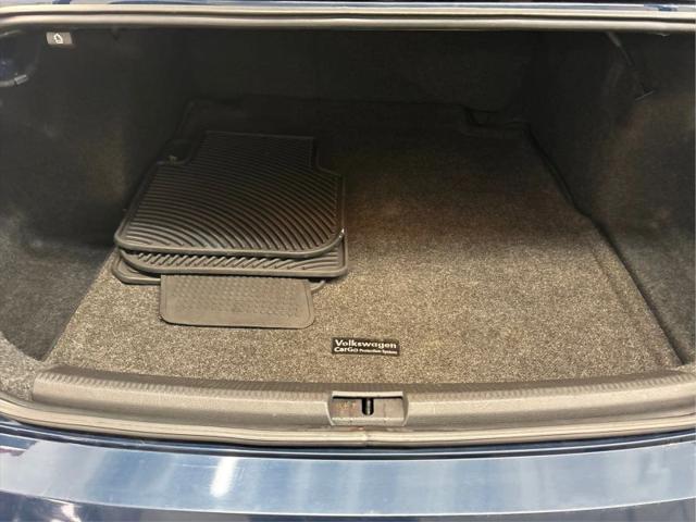 2018 Volkswagen Passat 2.0T SE
