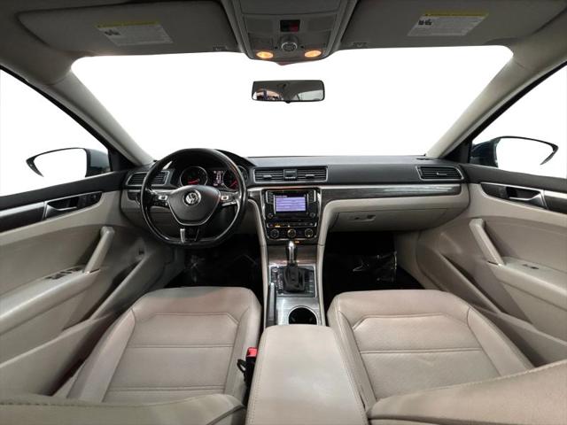 2018 Volkswagen Passat 2.0T SE