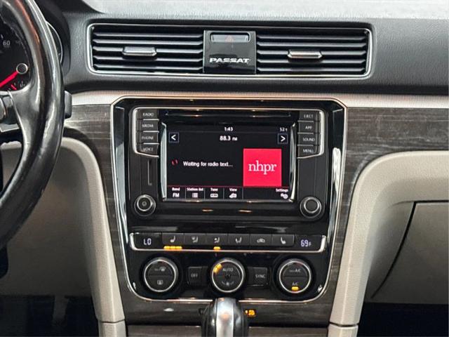 2018 Volkswagen Passat 2.0T SE