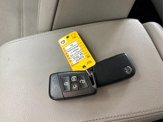2018 Volkswagen Passat 2.0T SE