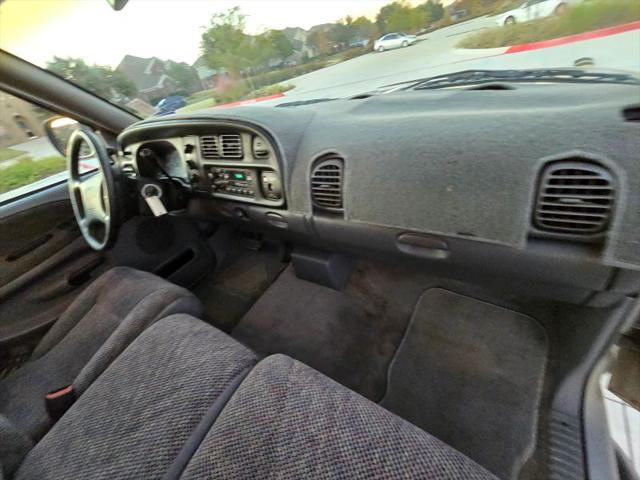 1998 Dodge Ram 2500 Base