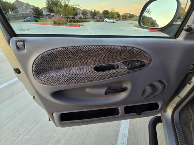 1998 Dodge Ram 2500 Base