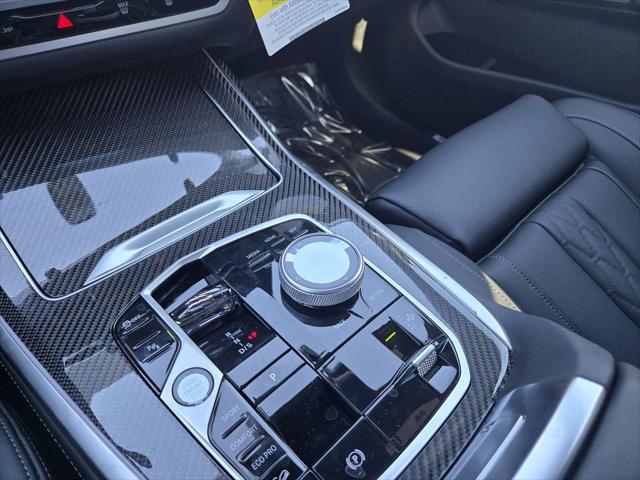 2026 BMW X7 M60i