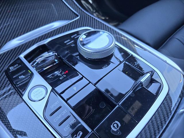 2026 BMW X7 M60i