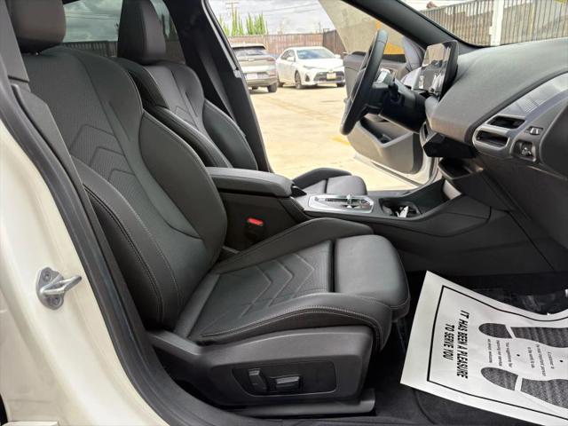 2025 BMW Coupe xDrive