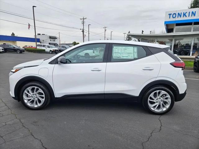2027 Chevrolet Bolt LT FWD