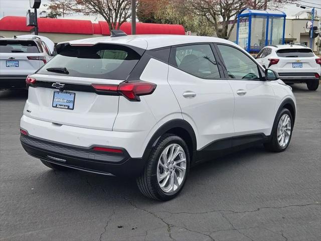 2027 Chevrolet Bolt LT FWD