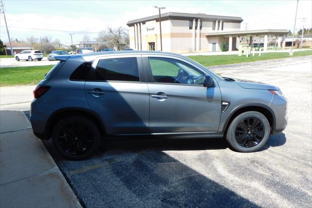 2026 Mitsubishi Outlander Sport 2.0 LE